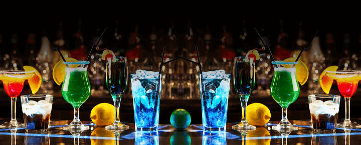 Выездной бар в Нижнем Новгороде. Ultra Подарки. Купить выездной бар в Нижнем Новгороде. Пирамида из шампанского бармен шоу и другие возможности выездного бара. Сервис UltraPodarki.ru 8 800 505 95 30. Выездной бар Нижний Новгород, выездной бар, мобильный бар Нижний Новгород, мобильный бар, переносной бар Нижний Новгород, переносной бар, выездной бар на мероприятие Нижний Новгород, выездной бар на мероприятие