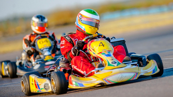 Картинг в Нижнем Новгороде. ULTRA ПОДАРКИ. Купить картинг в Нижнем Новгороде. Попробуйте участие в настоящей гонке и получите порцию незабываемых эмоций. Гонки на картах - это приятно и доступно. Сервис UltraPodarki.ru 8 800 505 95 30. Картинг Нижний Новгород, картинг, гонки на картах Нижний Новгород, гонки на картах, езда на карте Нижний Новгород, езда на карте, купить картинг Нижний Новгород, купить картинг, картинг цена Нижний Новгород, картинг цена, картинг клуб Нижний Новгород, картинг клуб, картинг центр, картинг центр Нижний Новгород