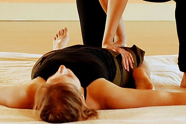 Традиционный тайский массаж. Подарочные сертификаты Ultra Подарки Нижний Новгород. Купить подарочный сертификат на Традиционный тайский массаж. Сервис UltraPodarki.ru Нижний Новгород 8 800 505 95 30.. Общий массаж, общий массаж в Нижнем Новгороде, лечебный массаж, лечебный массаж в Нижнем Новгороде, массаж для мужчин в Нижнем Новгороде, массаж для женщин в Нижнем Новгороде,массаж для мужчин, массаж для женщин, общий массаж для мужчин, общий массаж для женщин