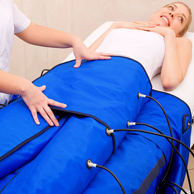 Процедура прессотерапии в Нижнем Новгороде. Сервис Ultra Подарки. Купить прессотерапию в Нижнем Новгороде для себя или в подарок. Фитнес-клуб ЛЕДИ ФИТНЕС. Сервис UltraPodarki.ru 8 800 505 95 30. лимфодренажный массаж, антицеллюлитный массаж, прессотерапия, 
прессотерапия отзывы, прессотерапия Нижний Новгород, прессотерапия фото, прессотерапия купить, прессотерапия цена, Фитнес-клуб ЛЕДИ ФИТНЕС, Нижний Новгород, массаж от целлюлита