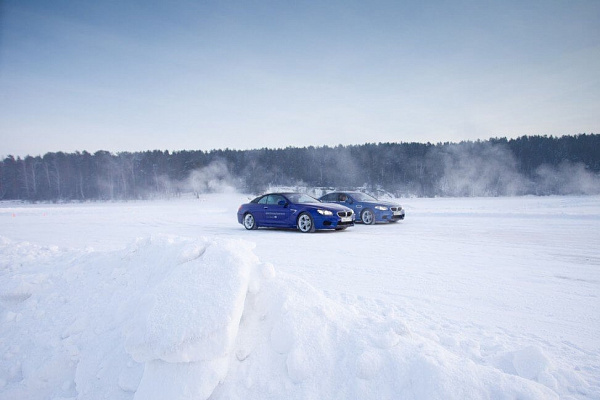 Контраварийное вождение в Нижнем Новгороде. Ultra Подарки. Купить уроки контраварийного вождения в Нижнем Новгороде. Научитесь водить машину в любых условиях! Сервис UltraPodarki.ru 8 800 505 95 30. Контраварийное вождение Нижний Новгород, контраварийное вождение, экстремальное вождение Нижний Новгород, экстремальное вождение, обучение вождению Нижний Новгород, обучение вождению, вождение Нижний Новгород, вождение,  курс вождения Нижний Новгород, курс вождения, курсы экстремальное вождения Нижний Новгород, курсы экстремального вождения, обучение в автошколе Нижний Новгород, обучение в автошколе