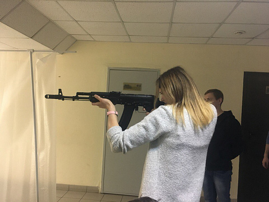 Стрельба из пневматического оружия в тире Нижнего Новгорода. Сервис Ultra Подарки. Пневматический тир. Купить подарочный сертификат на стрельбу из пневматического оружия в Нижнем Новгороде. Сервис UltraPodarki.ru 8 800 505 95 30. стрельбе из пневматического оружия Нижний Новгород, стрелковый клуб Нижний Новгород, стрельба из оружия Нижний Новгород, пневматическое оружие Нижний Новгород, пневматический тир Нижний Новгород, стрельба из пневматического оружия, пулевая стрельба, пулевая стрельба Нижний Новгород, пневматический тир в Нижнем Новгороде