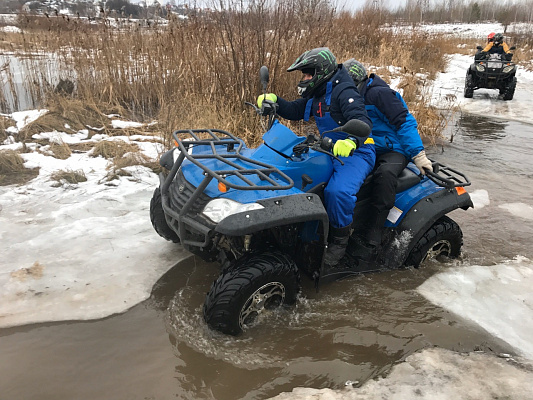 Прокат квадроциклов  в Нижнем Новгороде. Сервис Ultra Подарки. Подарочный сертификат на прокат квадроциклов в Нижнем Новгороде. Закажите катание на квадроциклах недорого и наслаждайтесь активным отдыхом с друзьями. Выбирайте живописные маршруты для езды на квадроциклах. Сервис UltraPodarki.ru 8800-505-9530. Катание на квадроциклах, Прокат квадроциклов, езда на квадроцикле, прокат квадроциклов в Нижнем Новгороде, катание на квадроциклах в Нижнем Новгороде, Катание на квадроциклах летом, Катание на квадроциклах зимой, Сертификат на катание на квадроциклах 

