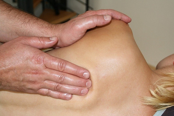 Лимфодренажный массаж. Подарочные сертификаты Ultra Подарки Нижний Новгород. Купить подарочный сертификат на Лимфодренажный массаж. Сервис UltraPodarki.ru Нижний Новгород 8 800 505 95 30.. Общий массаж, общий массаж в Нижнем Новгороде, лечебный массаж, лечебный массаж в Нижнем Новгороде, массаж для мужчин в Нижнем Новгороде, массаж для женщин в Нижнем Новгороде,массаж для мужчин, массаж для женщин, общий массаж для мужчин, общий массаж для женщин