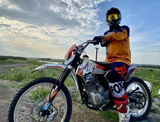 Катание на мотоцикле в Нижнем Новгороде. ULTRA ПОДАРКИ. Купить катание на мотоцикле в Нижнем Новгороде. Попробовав езду на мотоциклах, вы получите порцию адреналина и невероятные эмоции. Сервис: UltraPodarki.ru 8 800 505 95 30.. Катание на мотоцикле в Нижнем Новгороде, прокат мотоциклов Нижний Новгород, катание на мотоциклах, прокат мотоцикла, езда на мотоцикле Нижний Новгород, езда на мотоцикле, мотопрогулка Нижний Новгород, мотопрогулка, поездки на байке, личный мотоцикл, катание на мотоцикле, мотоциклетный шлем, увлечение поездками на мотоцикле, пристрастие к мотоциклам, сертификат на поездку на мотоцикле, прокатиться на мотоцикле, мото-транспорт, мото-треки, мото-поездки, езда на мотоцикле в Нижнем Новгороде, катание на мотоцикле в Нижнем Новгороде, мотоклуб в Нижнем Новгороде
