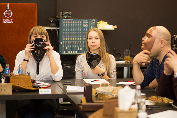 Купить игру в мафию в Нижнем Новгороде. Сервис Ultra Подарки. Хотите играть в мафию в Нижнем Новгороде? Купите сертификат на настоящую игру в мафию и наслаждайтесь процессом. Сервис UltraPodarki.ru 8 800 505 95 30. Игра мафия, русская мафия игра, игра в мафию на выживание, день рождения мафия, купить мафию, купить мафию в Нижнем Новгороде, поиграть в мафию в Нижнем Новгороде, играть в мафию, ведущий мафия, клуб мафии Нижний Новгород, играть в мафию в Нижнем Новгороде