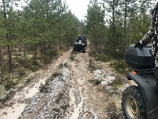 Прокат квадроциклов  в Нижнем Новгороде. Сервис Ultra Подарки. Подарочный сертификат на прокат квадроциклов в Нижнем Новгороде. Закажите катание на квадроциклах недорого и наслаждайтесь активным отдыхом с друзьями. Выбирайте живописные маршруты для езды на квадроциклах. Сервис UltraPodarki.ru 8800-505-9530. Катание на квадроциклах, Прокат квадроциклов, езда на квадроцикле, прокат квадроциклов в Нижнем Новгороде, катание на квадроциклах в Нижнем Новгороде, Катание на квадроциклах летом, Катание на квадроциклах зимой, Сертификат на катание на квадроциклах 

