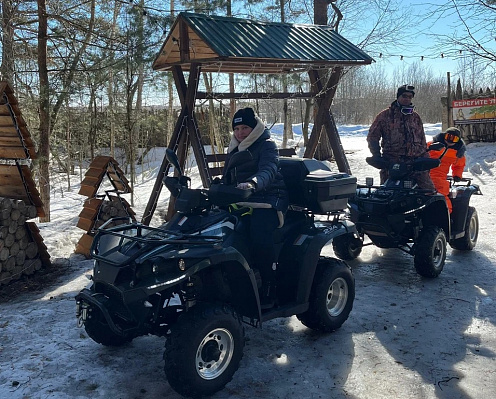 Прокат квадроциклов  в Нижнем Новгороде. Сервис Ultra Подарки. Подарочный сертификат на прокат квадроциклов в Нижнем Новгороде. Закажите катание на квадроциклах недорого и наслаждайтесь активным отдыхом с друзьями. Выбирайте живописные маршруты для езды на квадроциклах. Сервис UltraPodarki.ru 8800-505-9530. Катание на квадроциклах, Прокат квадроциклов, езда на квадроцикле, прокат квадроциклов в Нижнем Новгороде, катание на квадроциклах в Нижнем Новгороде, Катание на квадроциклах летом, Катание на квадроциклах зимой, Сертификат на катание на квадроциклах 

