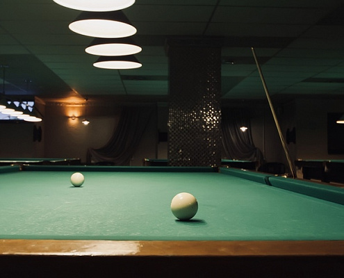 Игра в бильярд Нижний Новгород.Ultra Подарки. Игра в бильярд Нижний Новгород. Попробуйте настоящий бильярд, в бильярдном клубе. Сервис: UltraPodarki.ru 8 800 505 95 30. Игра в бильярд, игра в бильярд Нижний Новгород, русский бильярд, русский бильярд Нижний Новгород, бильярдный клуб, бильярдный клуб Нижний Новгород, бильярд Нижний Новгород, купить бильярд Нижний Новгород