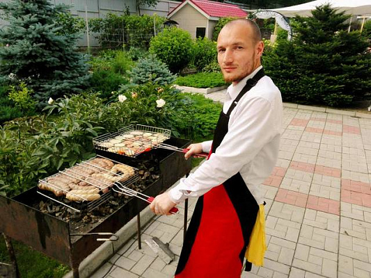 Услуги шеф-повара с выездом на дом в Нижнем Новгороде. Ultra Подарки. Услуги шеф-повара с выездом к вам на дом. Закажите личного шеф-повара на дом в городе Москва. Сервис: UltraPodarki.ru 8 800 505 95 30.. Шеф-повар, повар, повар на выезд, повар на выезд Нижний Новгород, шеф-повар на выезд, шеф-повар на выезд Нижний Новгород,кухня шеф-повар, рецепт от шеф-повара, личный повар, личный шеф-повар, персональный повар, персональный шеф-повар, повар на дом, шеф повар на дом, вызов шеф-повара, вызов шеф-повара Нижний Новгород, повар на дом Нижний Новгород, шеф-повар на дом Нижний Новгород, кейтеринг, кейтеринг Нижний Новгород