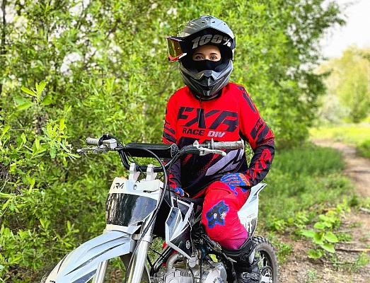 Катание на мотоцикле в Нижнем Новгороде. ULTRA ПОДАРКИ. Купить катание на мотоцикле в Нижнем Новгороде. Попробовав езду на мотоциклах, вы получите порцию адреналина и невероятные эмоции. Сервис: UltraPodarki.ru 8 800 505 95 30.. Катание на мотоцикле в Нижнем Новгороде, прокат мотоциклов Нижний Новгород, катание на мотоциклах, прокат мотоцикла, езда на мотоцикле Нижний Новгород, езда на мотоцикле, мотопрогулка Нижний Новгород, мотопрогулка, поездки на байке, личный мотоцикл, катание на мотоцикле, мотоциклетный шлем, увлечение поездками на мотоцикле, пристрастие к мотоциклам, сертификат на поездку на мотоцикле, прокатиться на мотоцикле, мото-транспорт, мото-треки, мото-поездки, езда на мотоцикле в Нижнем Новгороде, катание на мотоцикле в Нижнем Новгороде, мотоклуб в Нижнем Новгороде
