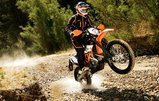 Катание на мотоцикле в Нижнем Новгороде. ULTRA ПОДАРКИ. Купить катание на мотоцикле в Нижнем Новгороде. Попробовав езду на мотоциклах, вы получите порцию адреналина и невероятные эмоции. Сервис: UltraPodarki.ru 8 800 505 95 30.. Катание на мотоцикле в Нижнем Новгороде, прокат мотоциклов Нижний Новгород, катание на мотоциклах, прокат мотоцикла, езда на мотоцикле Нижний Новгород, езда на мотоцикле, мотопрогулка Нижний Новгород, мотопрогулка, поездки на байке, личный мотоцикл, катание на мотоцикле, мотоциклетный шлем, увлечение поездками на мотоцикле, пристрастие к мотоциклам, сертификат на поездку на мотоцикле, прокатиться на мотоцикле, мото-транспорт, мото-треки, мото-поездки, езда на мотоцикле в Нижнем Новгороде, катание на мотоцикле в Нижнем Новгороде, мотоклуб в Нижнем Новгороде
