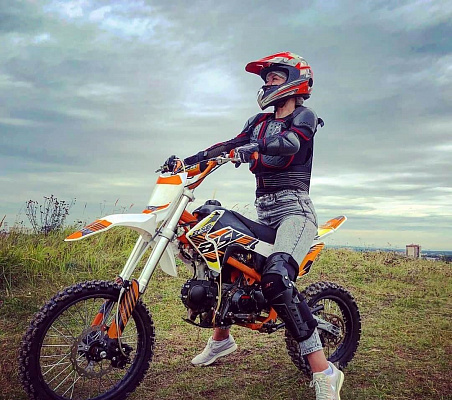 Катание на мотоцикле в Нижнем Новгороде. ULTRA ПОДАРКИ. Купить катание на мотоцикле в Нижнем Новгороде. Попробовав езду на мотоциклах, вы получите порцию адреналина и невероятные эмоции. Сервис: UltraPodarki.ru 8 800 505 95 30.. Катание на мотоцикле в Нижнем Новгороде, прокат мотоциклов Нижний Новгород, катание на мотоциклах, прокат мотоцикла, езда на мотоцикле Нижний Новгород, езда на мотоцикле, мотопрогулка Нижний Новгород, мотопрогулка, поездки на байке, личный мотоцикл, катание на мотоцикле, мотоциклетный шлем, увлечение поездками на мотоцикле, пристрастие к мотоциклам, сертификат на поездку на мотоцикле, прокатиться на мотоцикле, мото-транспорт, мото-треки, мото-поездки, езда на мотоцикле в Нижнем Новгороде, катание на мотоцикле в Нижнем Новгороде, мотоклуб в Нижнем Новгороде
