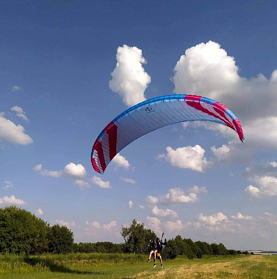 Полёт с инструктором на параплане в Нижнем Новгороде. Ultra Подарки. Полёт с инструктором на параплане в Нижнем Новгороде. Попробуйте полёт на двухместном параплане над Нижним Новгородом. Сервис: UltraPodarki.ru 8 800 505 95 30. Полёт на параплане, полёт на параплане Нижний Новгород, полёт с инструктором на параплане Нижний Новгород, полёт с инструктором на параплане, параплан Нижний Новгород, параплан, парапланеризм Нижний Новгород, купить параплан Нижний Новгород, полет на параплане в подарок Нижний Новгород